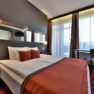 מלון Hotel City Inn