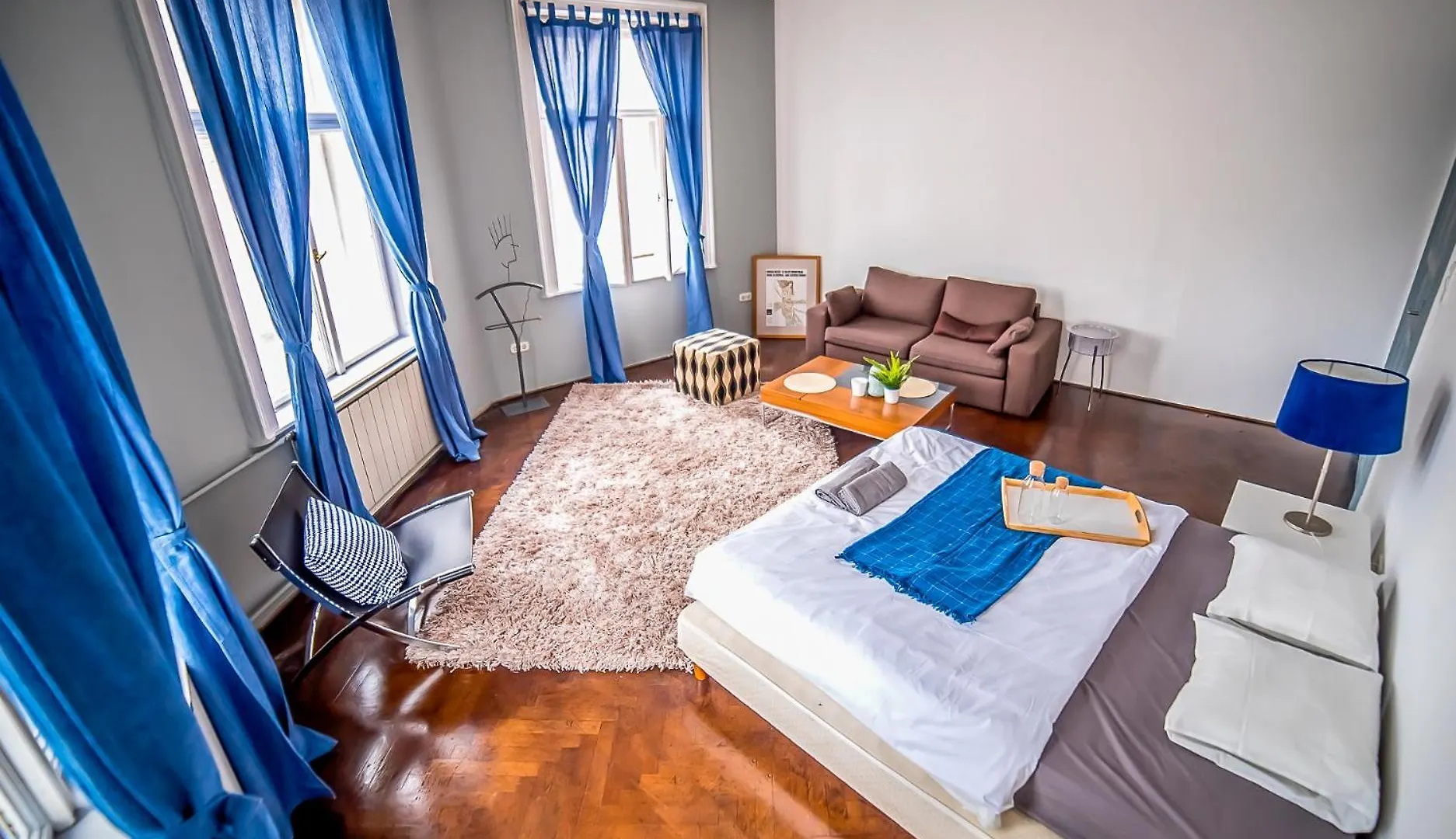 2B Hostel & Rooms Budapest 0*,  Ungarn