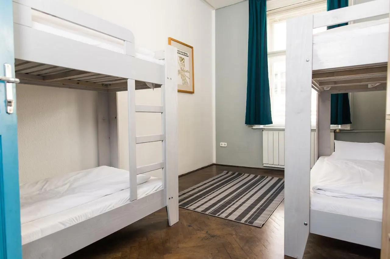 2B Hostel & Rooms Budapest